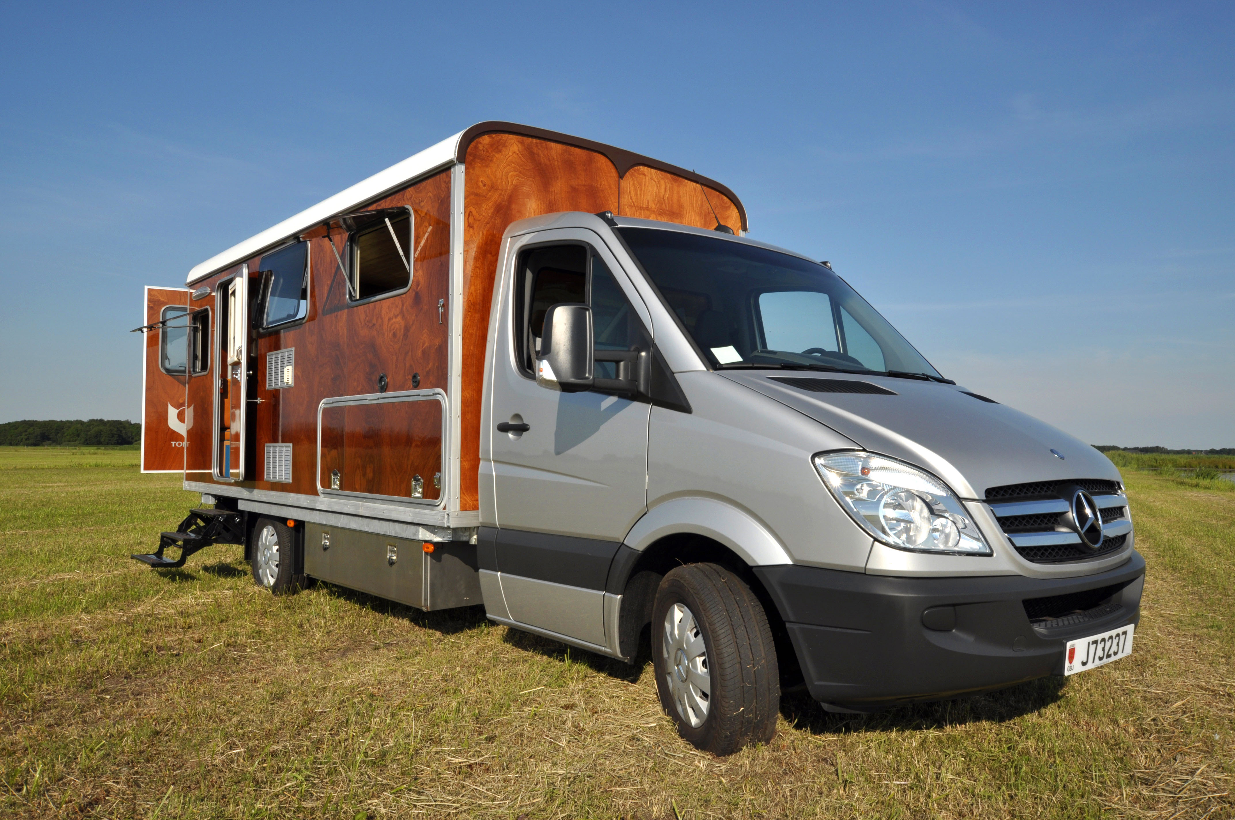Mercedes Sprinter Camper Tonke VAN Mercedes Sprinter Camper Tonke VAN
